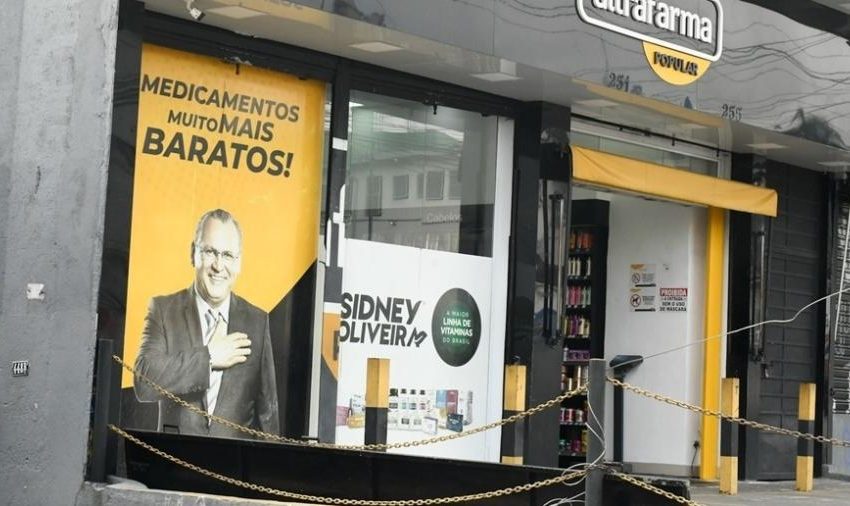  Dono da Ultrafarma é denunciado por suborno em esquema de R$ 1
