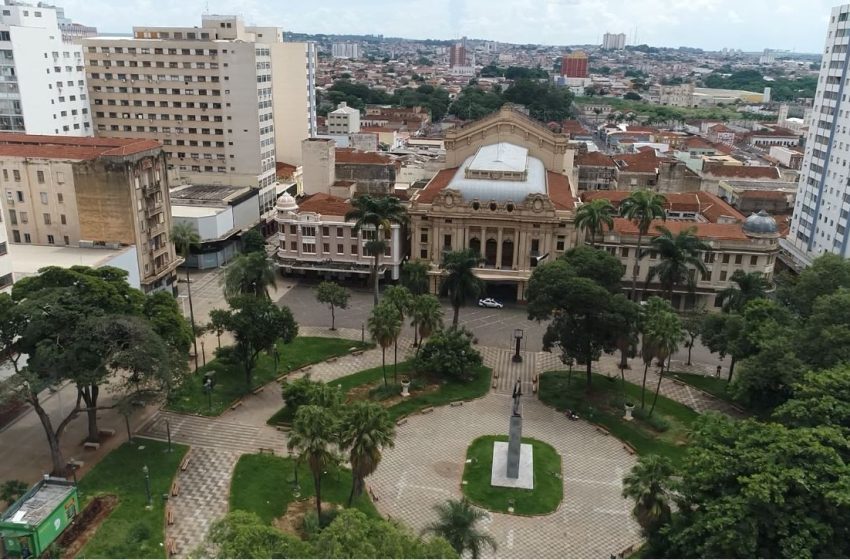  Carnaval 2026: Veja o que abre e fecha em Ribeirão Preto e