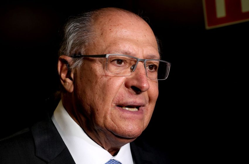  Alckmin: governo foca em abastecimento e quer evitar alta do diesel