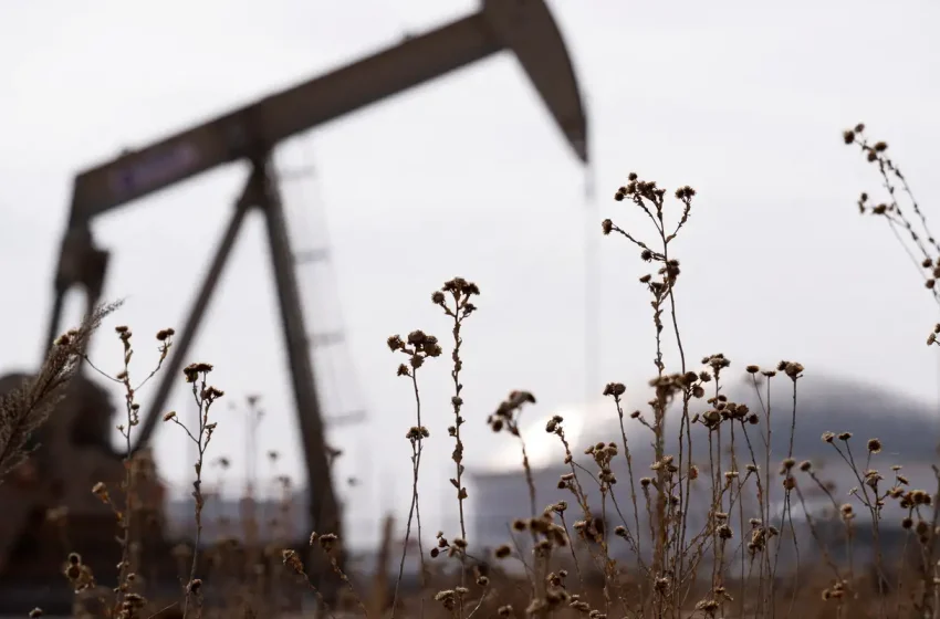  Países liberam reservas recordes de petróleo para conter alta com guerra no