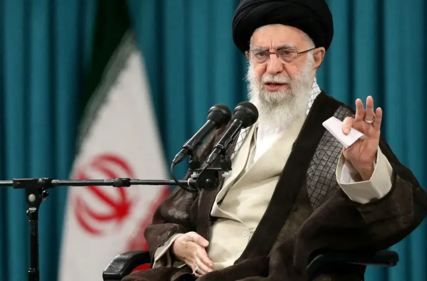  TV Iraniana confirma morte de Khamenei e órgão colegiado assume poder