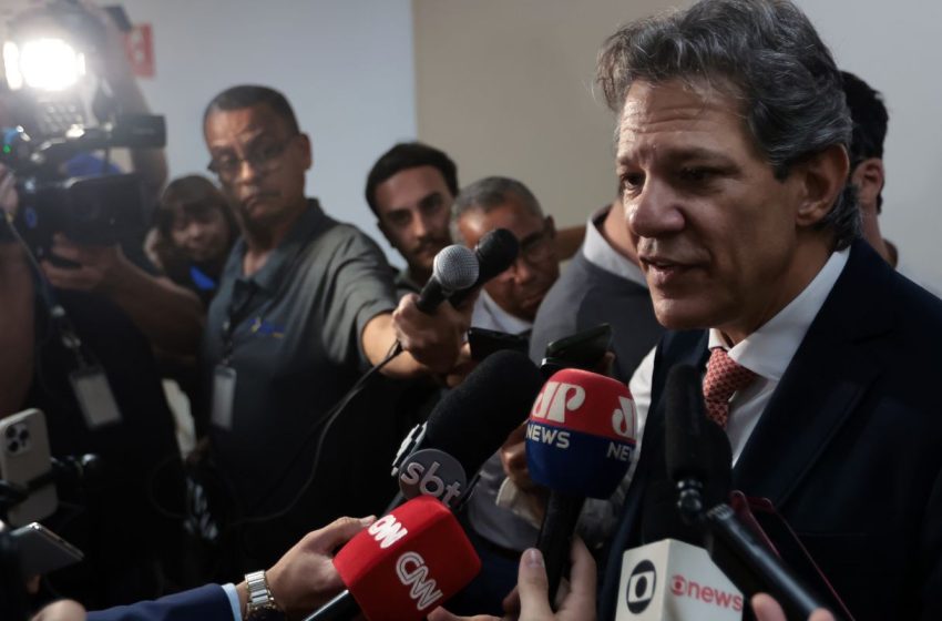  Haddad: conflito no oriente médio não deve impactar economia brasileira imediatamente