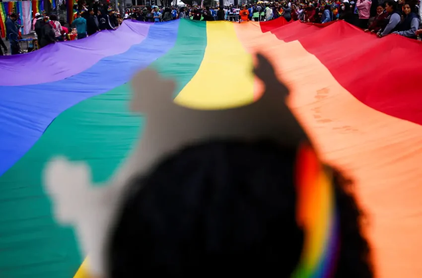  Parada do Orgulho LGBT+ de SP 2026 abordará importância do voto