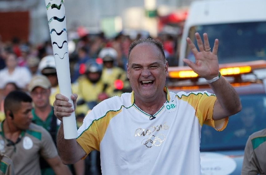  Flamengo aposenta camisa 14 em honra ao ídolo Oscar Schmidt