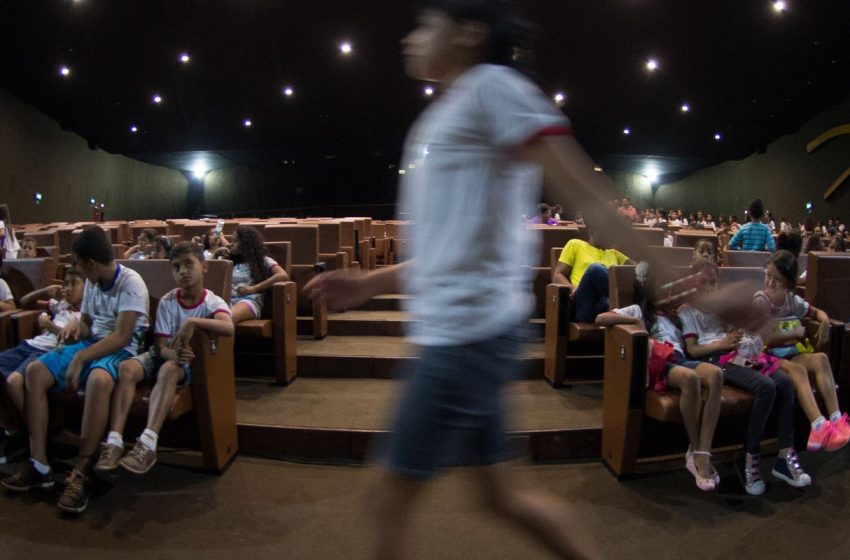  São Paulo: Sessões Azuis impulsionam inclusão cultural para o público TEA