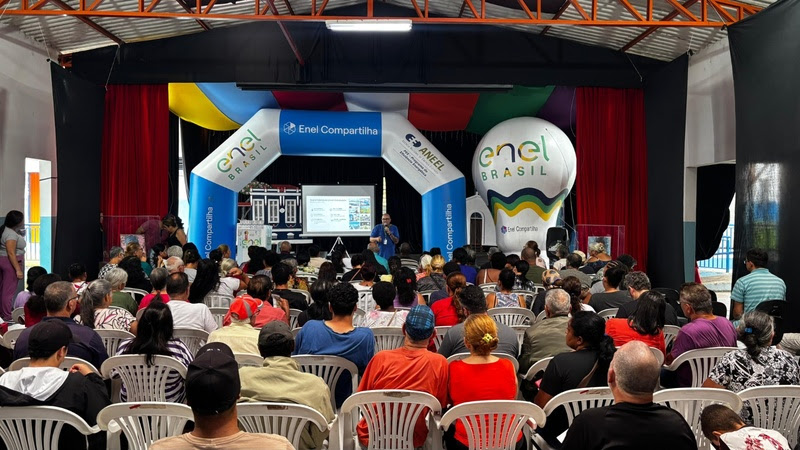  ENEL SP troca 180 geladeiras em bairros de SP com programa enel compartilha eficiencia