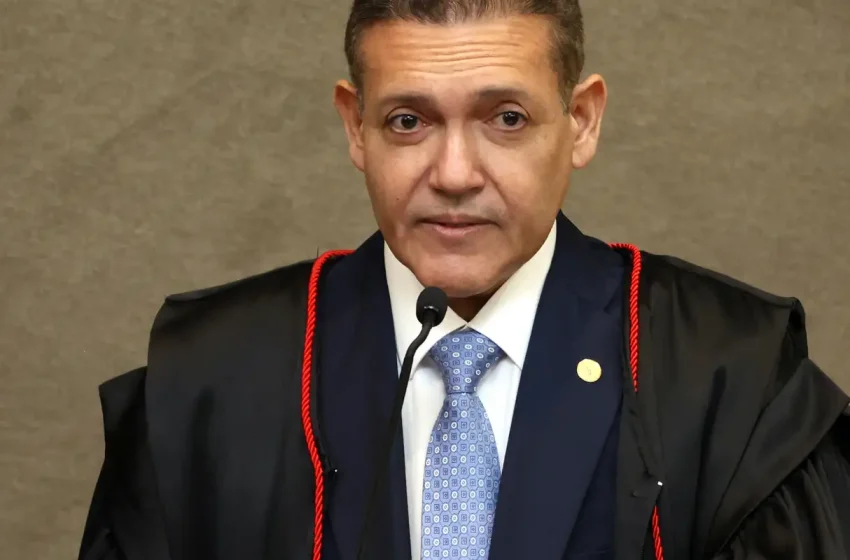  Nunes Marques assume presidência do TSE com foco em democracia e tecnologia