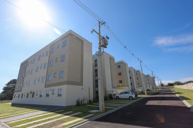   Feirão Casa Paulista: 112 novas cartas de crédito serão oferecidas às famílias de Carapicuíba e o Estado de São Paulo a comprarem 1º imóvel
