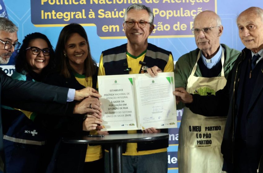  Saúde Lança Nova Política para Ampliar e Humanizar o Atendimento à População em Situação de Rua