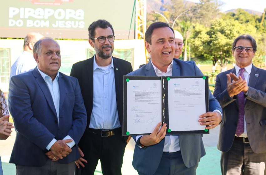 Prefeito Gregorio Maglio assina Termo com governo federal que prevê projeto piloto do Novo PAC para despoluição do Rio Tietê