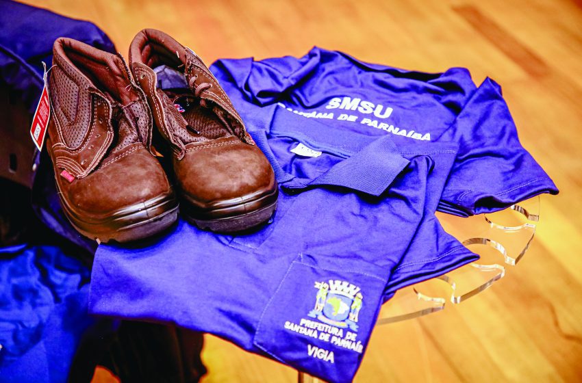  Santana de Parnaíba entrega novos uniformes  a 142 vigias