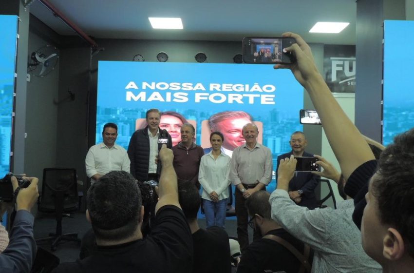  Bruna Furlan consolida apoio regional em encontro com prefeitos e imprensa