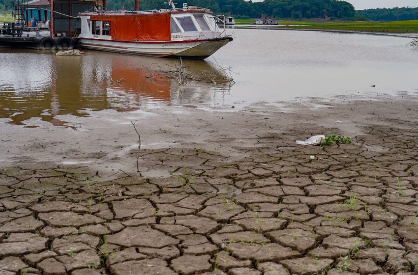  Brasil sob Crise Hídrica: Estudo Detalha Quase 5 Mil Mortes e US$ 123 Bilhões em Prejuízos em 35 Anos