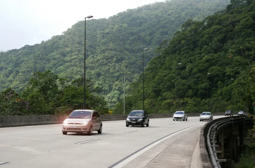  Segurança nas Estradas: Um Guia Completo sobre o Uso do Farol Diurno em Rodovias