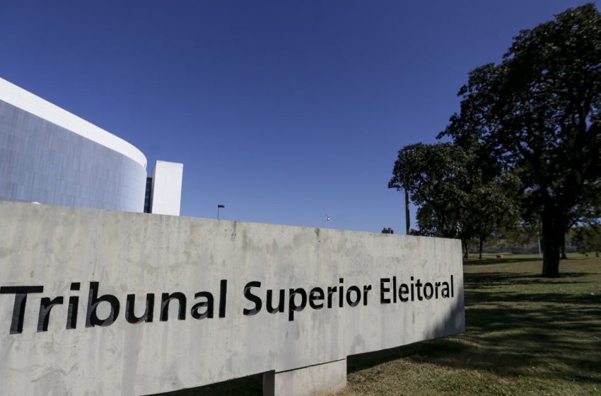  TSE Reforça Integridade Eleitoral com Novo Conselho contra Desinformação e IA Maliciosa