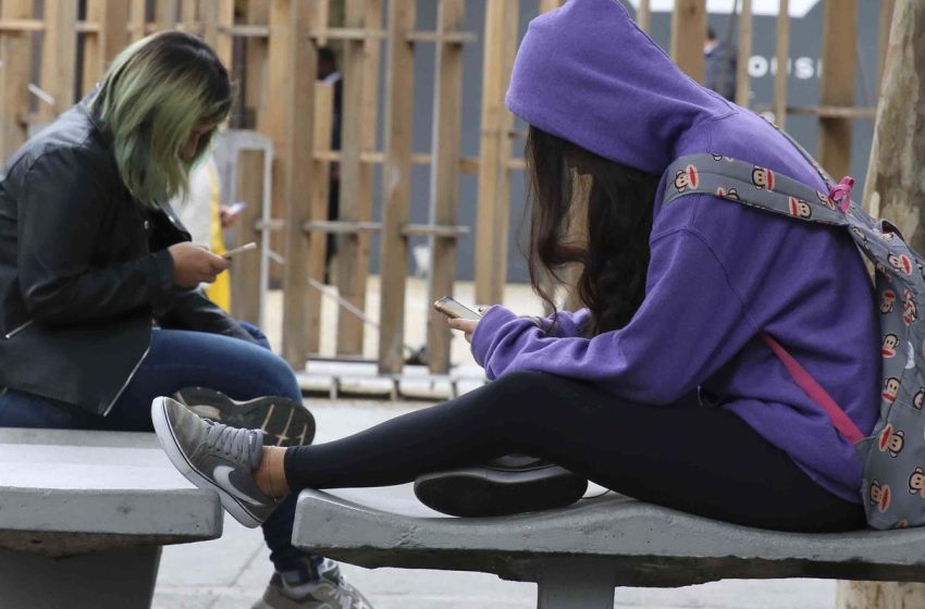  Inclusão Digital Crítica: A Urgência de Pensar o Uso da Tecnologia na Educação, Defende Especialista