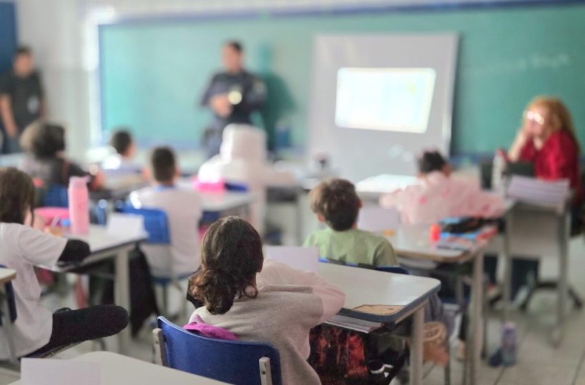  Cotia avança em índice nacional de Educação nos anos iniciais