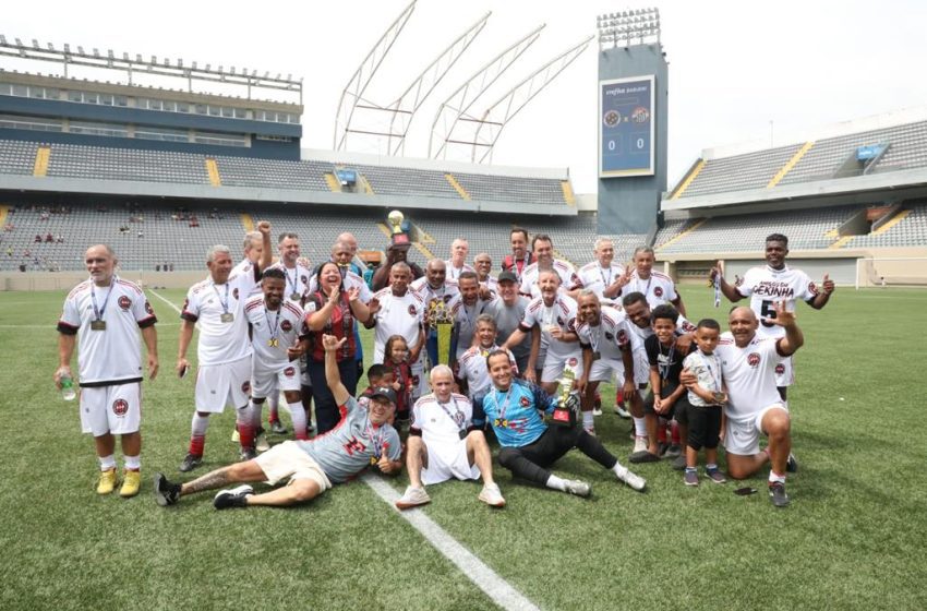  Campeonato Amador de Barueri conhece cinco campeões no futebol e jogos continuam neste domingo (6)