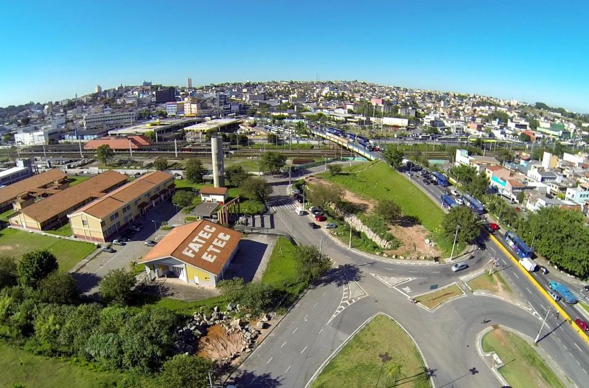  Fatec de Carapicuíba oferece mais de 200 vagas em cursos de graduação gratuitos para o 1º semestre de 2027