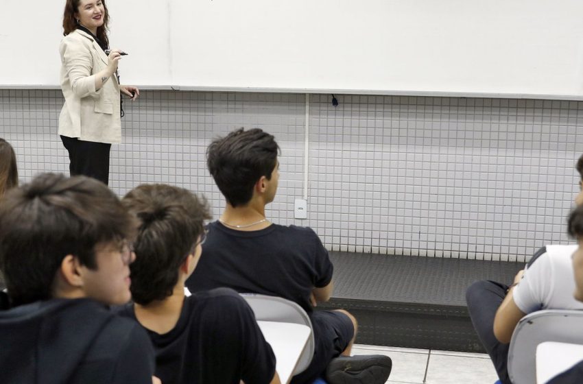  Mais de 625 Mil Candidatos Realizam a Prova Nacional Docente neste Domingo