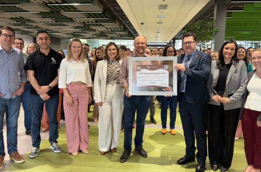  Sicredi Vale do Piquiri Abcd PR/SP renova certificação em prevenção a lavagem de dinheiro