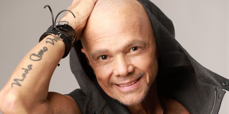  Morre o cantor Netinho, ícone do axé music, aos 60 anos em Salvador