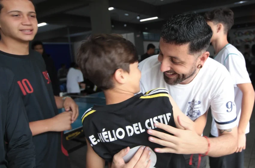  Além dos Números: Professor Nota 1.000 de Sorocaba Prioriza o Aluno e Colhe Sucesso