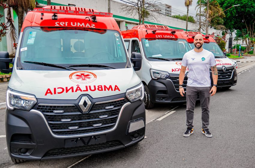  Osasco recebe três novas ambulâncias para reforçar frota do SAMU