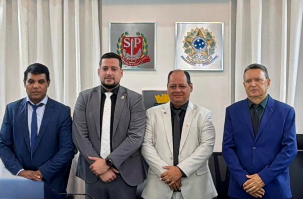  Eduardo Nascimento é eleito presidente da Câmara de Cotia para 2027-2028