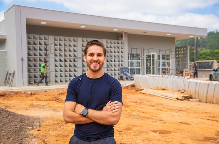 Kauan vai entregar unidade de saúde de Cajamar Centro ainda este ano