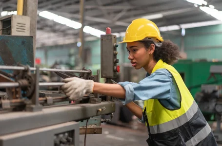 As formações contemplam áreas com alta demanda por mão de obra como logística, gestão, info…