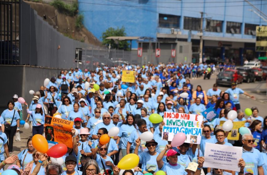  Cotia realiza Caminhada da Pessoa Idosa com aproximadamente 500 pessoas